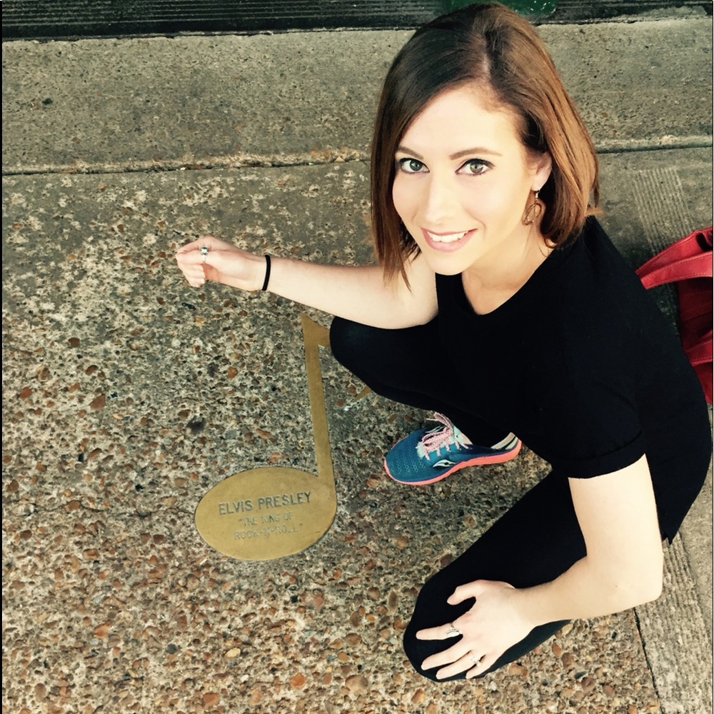 Meet your Posher, Nicole